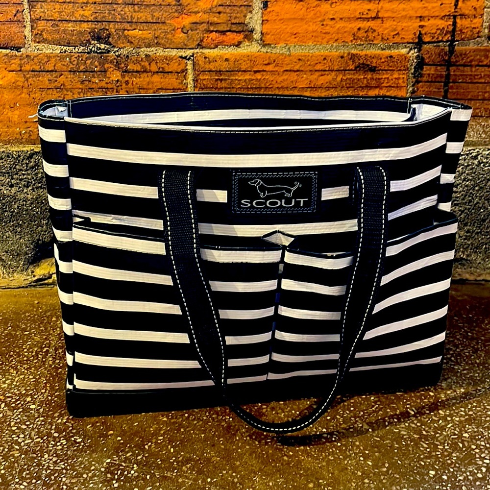 Scout Tote Bag